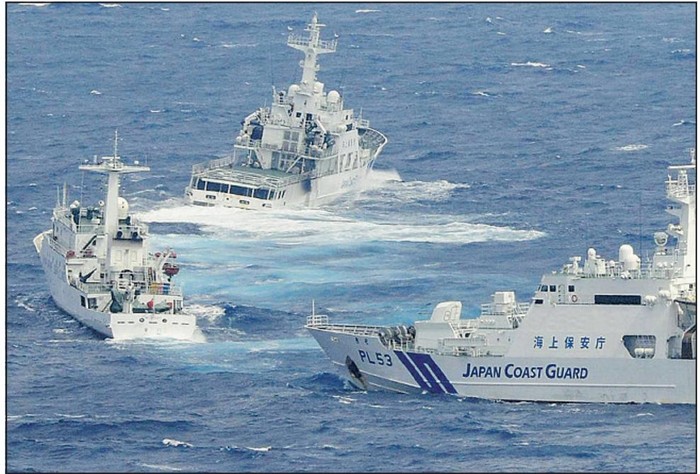 Cảnh sát biển Nhật Bản rượt đuổi tàu Hải giám Trung Quốc trên vùng biển Senkaku